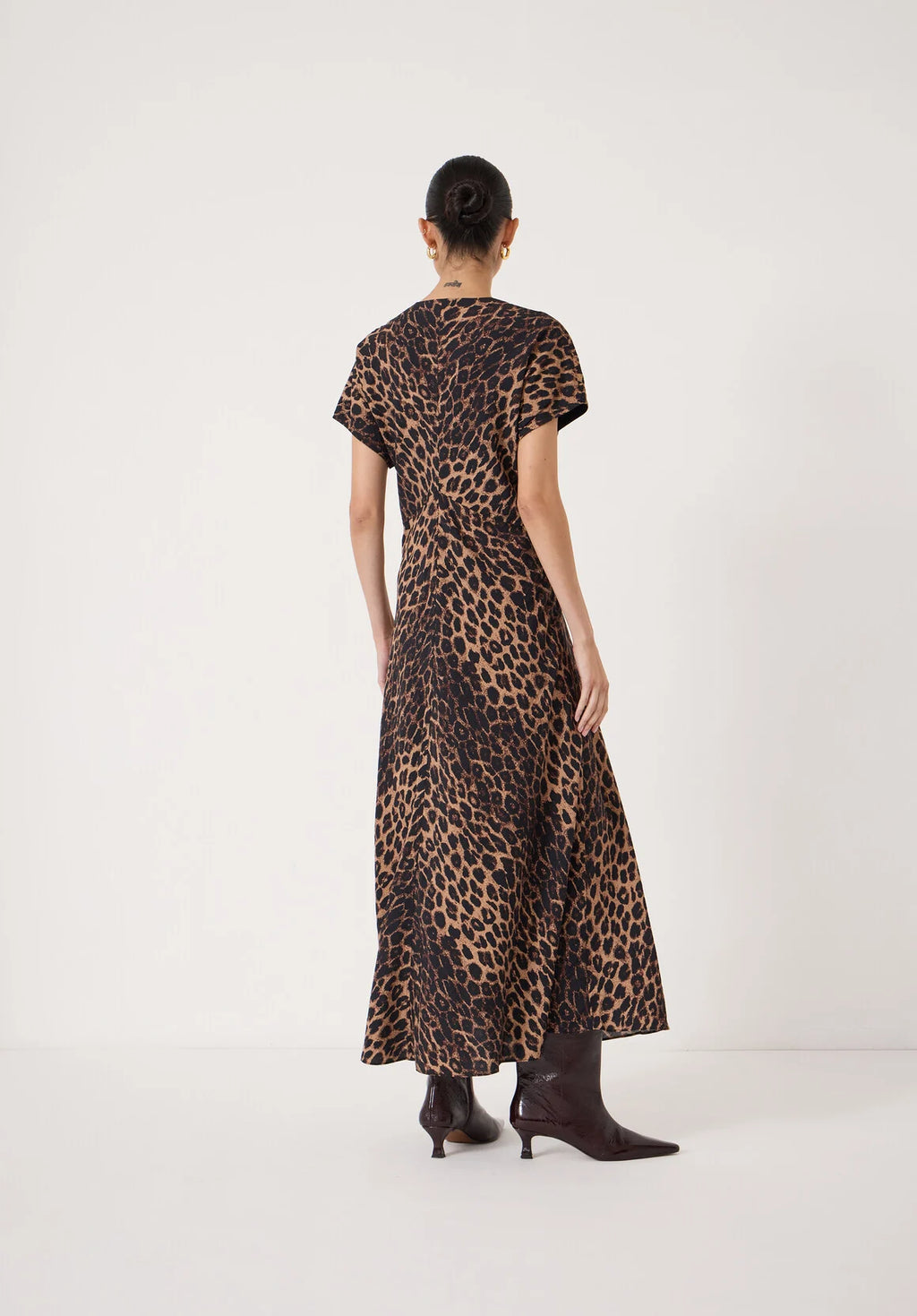 Grace Air Flow V-Neck Maxi Dress